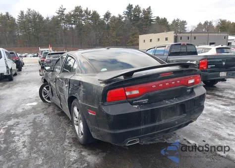 2013 Dodge Charger R/T Plus z USA, uszkodzony, nr VIN 2C3CDXDT7DH602088